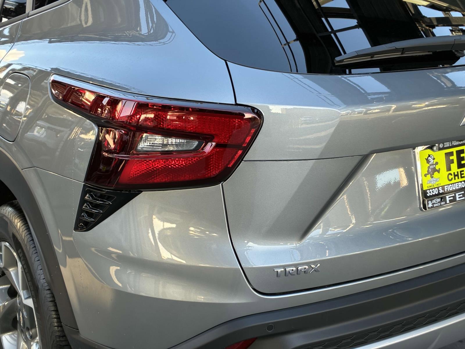 2025 Chevrolet Trax Vehicle Photo in LOS ANGELES, CA 90007-3794