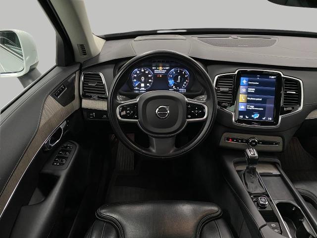 2022 Volvo XC90 Vehicle Photo in Appleton, WI 54913