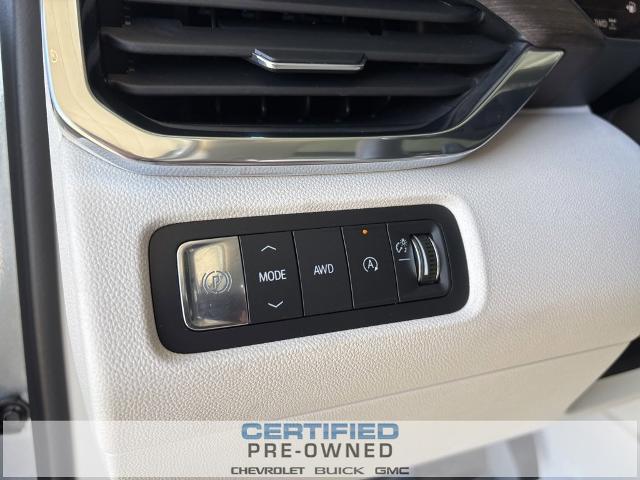 2024 GMC Acadia Vehicle Photo in MANHATTAN, KS 66502-5036