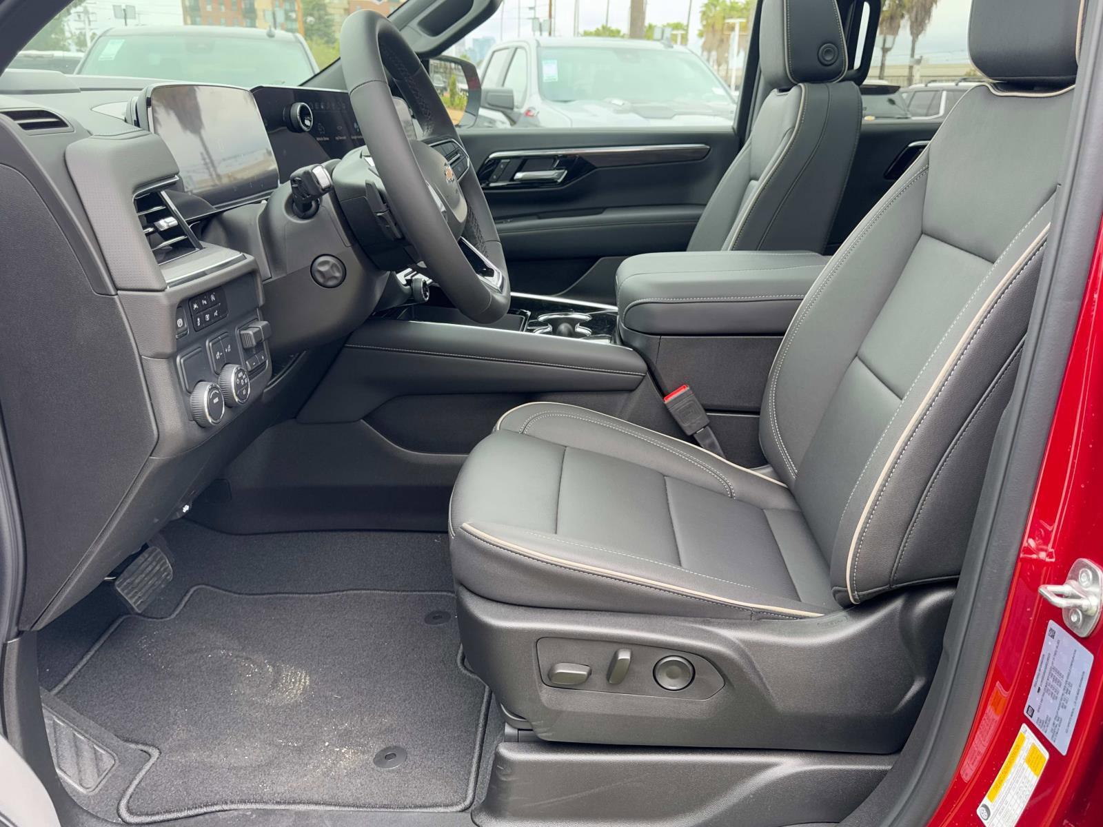 2025 Chevrolet Tahoe Vehicle Photo in LOS ANGELES, CA 90007-3794