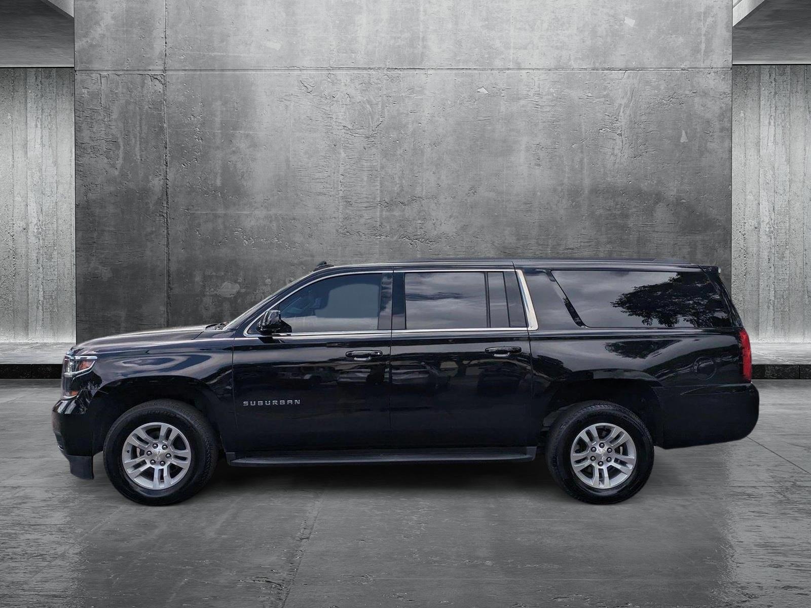2020 Chevrolet Suburban Vehicle Photo in GREENACRES, FL 33463-3207