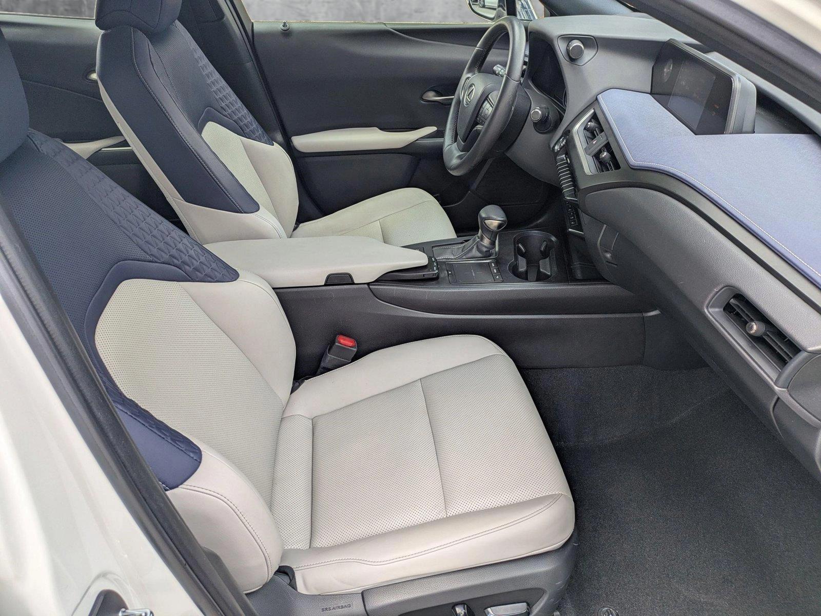 2020 Lexus UX 200 Vehicle Photo in Sarasota, FL 34231