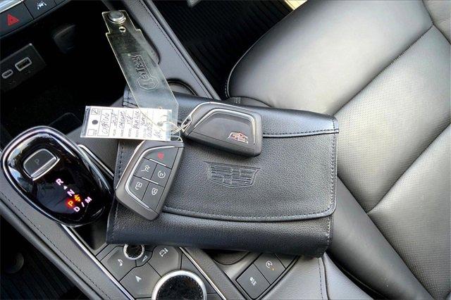 2024 Cadillac XT4 Vehicle Photo in KANSAS CITY, MO 64114-4545