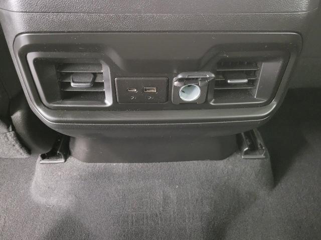 2022 Chevrolet Silverado 1500 LTD Vehicle Photo in APPLETON, WI 54914-4656