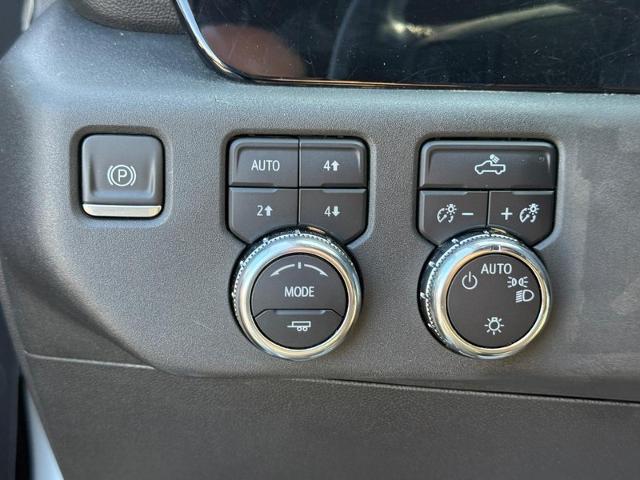 2023 GMC Sierra 1500 Vehicle Photo in COLUMBIA, MO 65203-3903