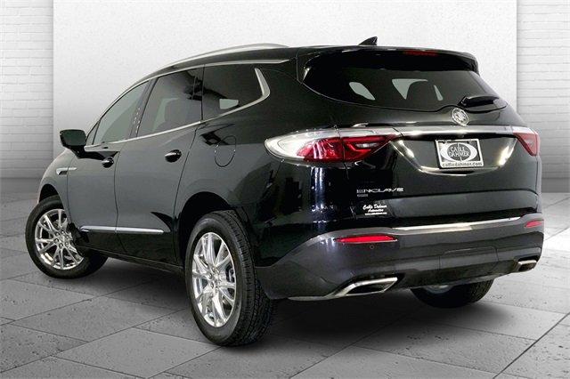 2023 Buick Enclave Vehicle Photo in INDEPENDENCE, MO 64055-1377