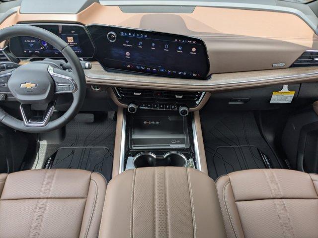 2025 Chevrolet Suburban Vehicle Photo in BRUNSWICK, GA 31525-1881
