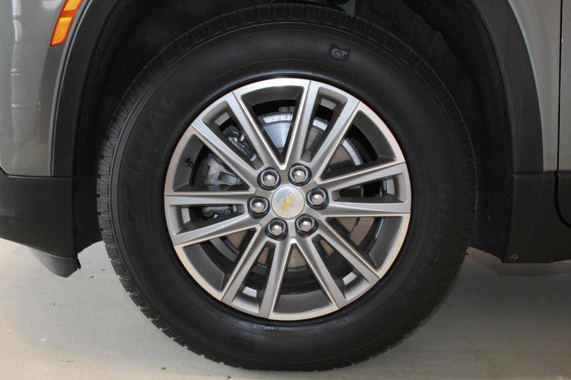 2022 Chevrolet Traverse Vehicle Photo in NORTHAMPTON, MA 01060-1120
