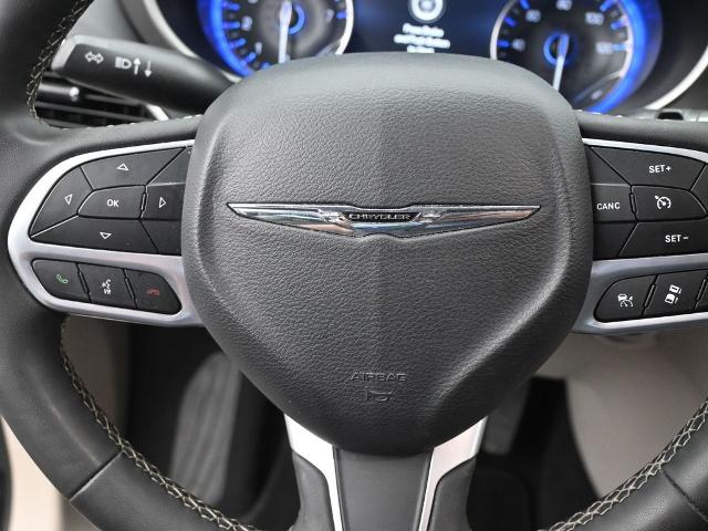 2023 Chrysler Pacifica Vehicle Photo in Cedar Rapids, IA 52402