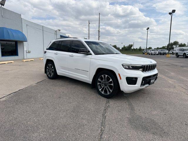 2023 Jeep Grand Cherokee Vehicle Photo in Ogallala, NE 69153