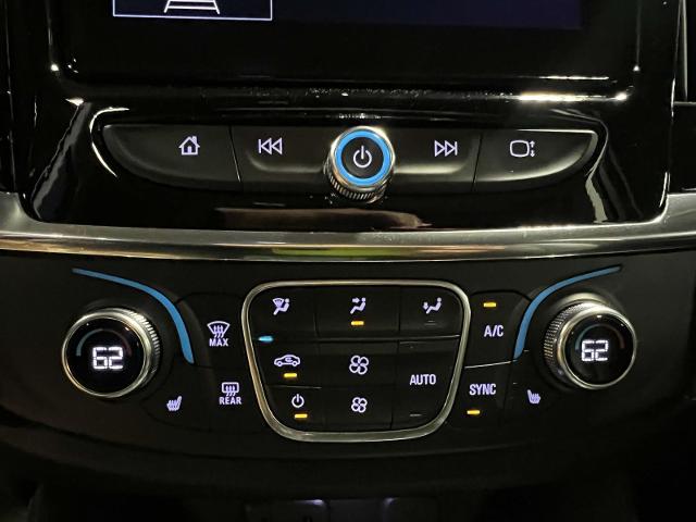 2020 Chevrolet Traverse Vehicle Photo in Roslyn, NY 11576