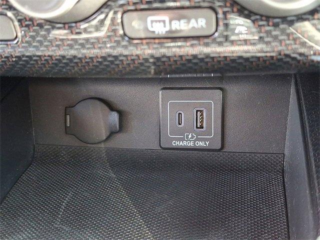 2020 Nissan Pathfinder Vehicle Photo in Willow Grove, PA 19090