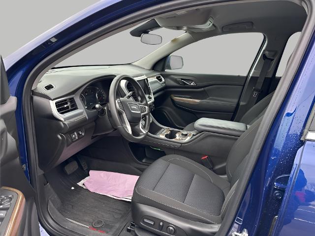 2023 GMC Acadia Vehicle Photo in MANITOWOC, WI 54220-5838