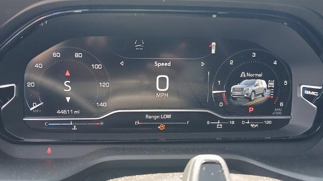 2023 GMC Yukon Vehicle Photo in ROXBORO, NC 27573-6143