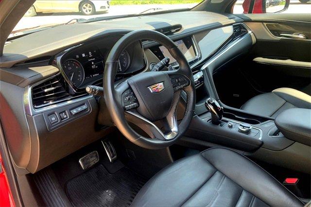 2024 Cadillac XT6 Vehicle Photo in KANSAS CITY, MO 64114-4545