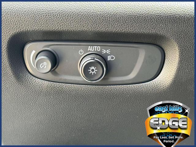 2022 Chevrolet Traverse Vehicle Photo in Roslyn, NY 11576