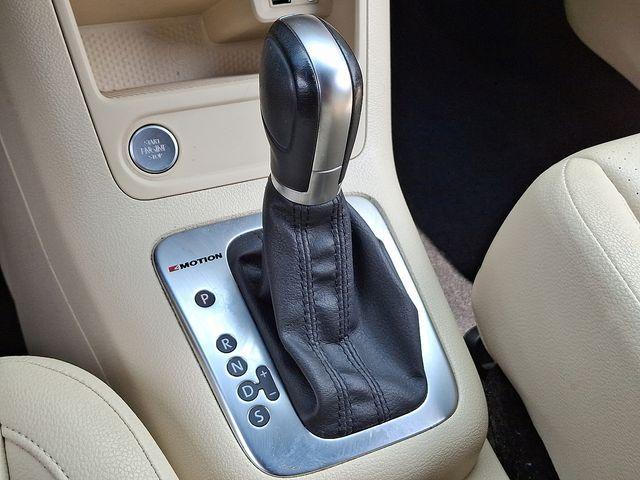 2016 Volkswagen Tiguan Vehicle Photo in WATERTOWN, CT 06795-3318
