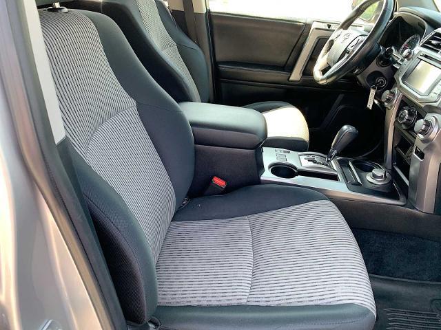 2015 Toyota 4Runner Vehicle Photo in MOON TOWNSHIP, PA 15108-2571