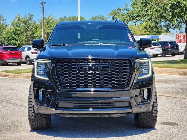 2024 GMC Yukon XL Vehicle Photo in DENTON, TX 76210-9321