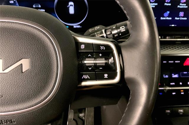 2023 Kia Carnival Vehicle Photo in Lees Summit, MO 64086