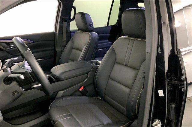 2024 Chevrolet Traverse Vehicle Photo in TOPEKA, KS 66609-0000
