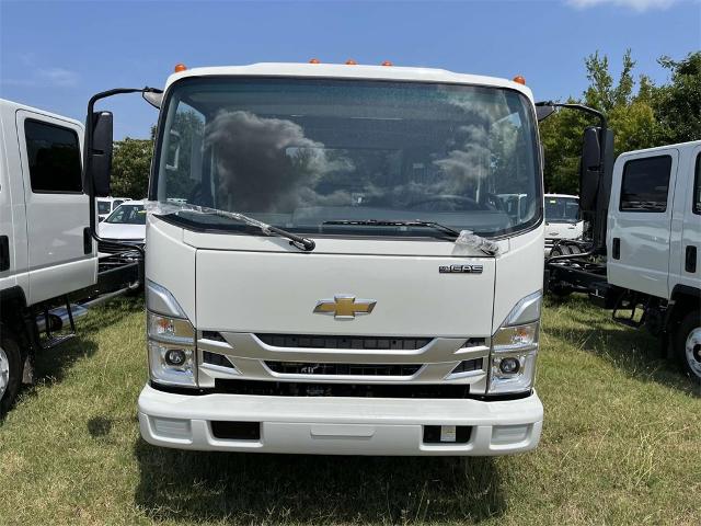 2025 Chevrolet Low Cab Forward 3500 Vehicle Photo in ALCOA, TN 37701-3235