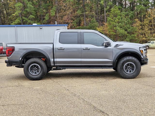 2024 Ford F-150 Raptor photo 4