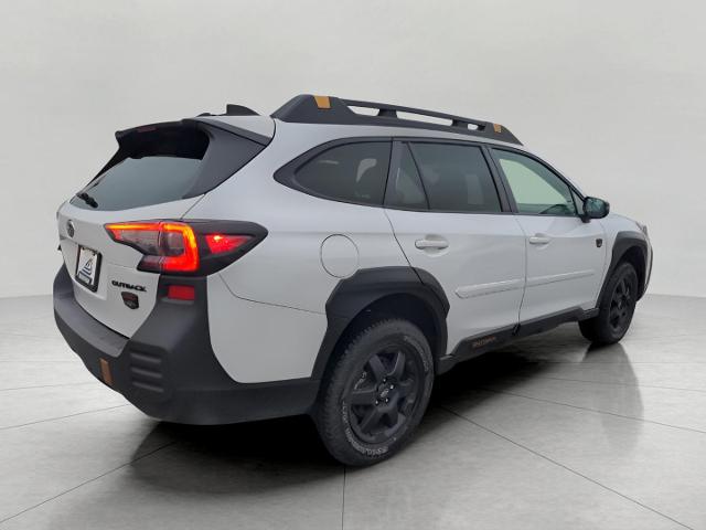 2024 Subaru Outback Vehicle Photo in Green Bay, WI 54304