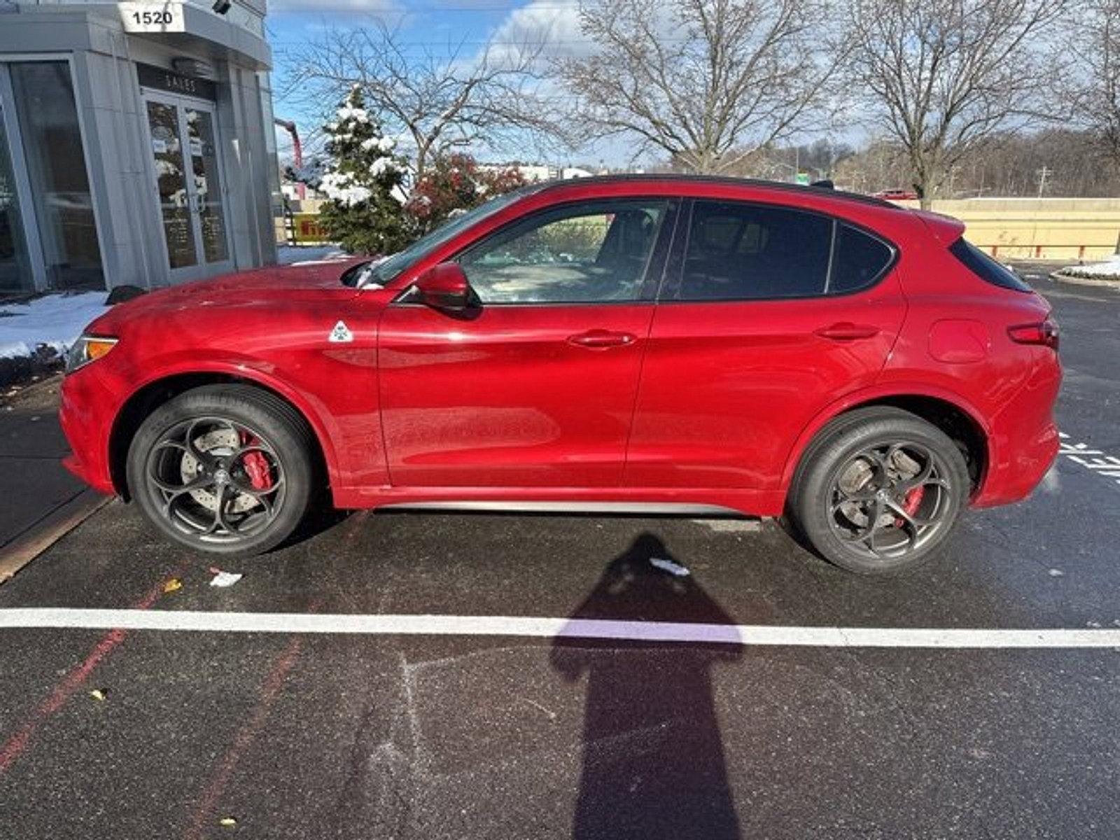 2018 Alfa Romeo Stelvio Quadrifoglio Vehicle Photo in Willow Grove, PA 19090