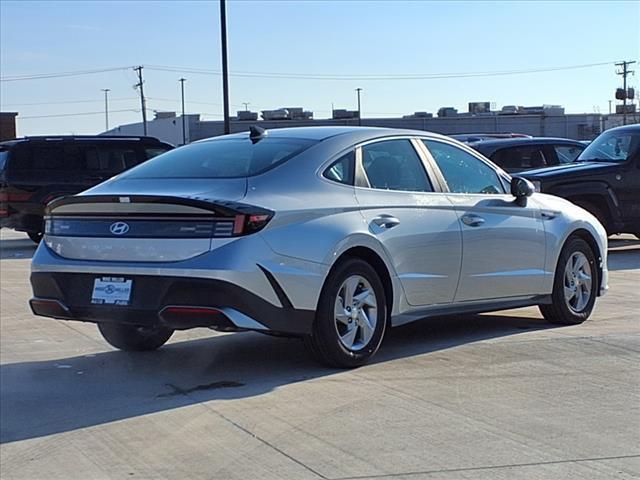 2025 Hyundai SONATA Vehicle Photo in Peoria, IL 61615