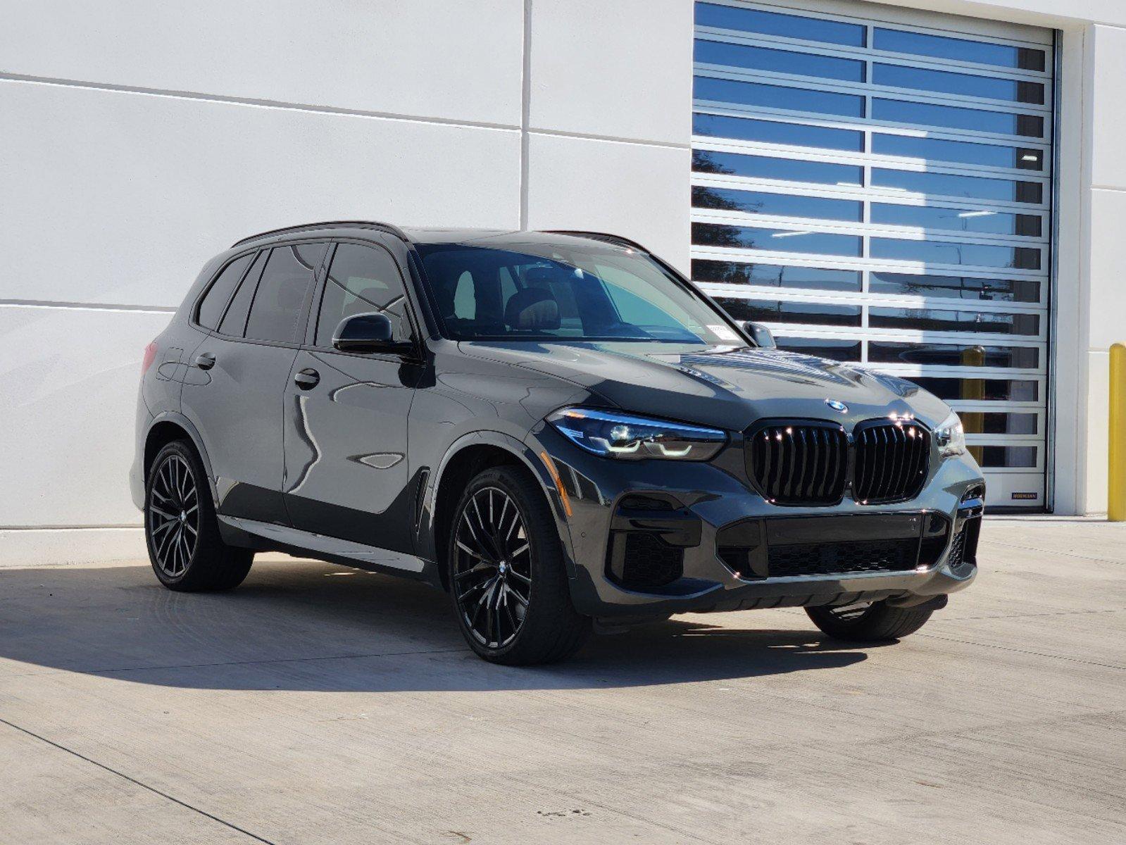 2022 BMW X5 M50i Vehicle Photo in PLANO, TX 75024