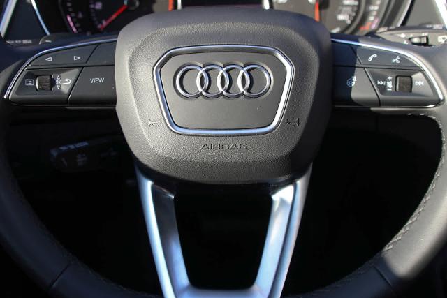 2024 Audi Q5 Vehicle Photo in SUGAR LAND, TX 77478