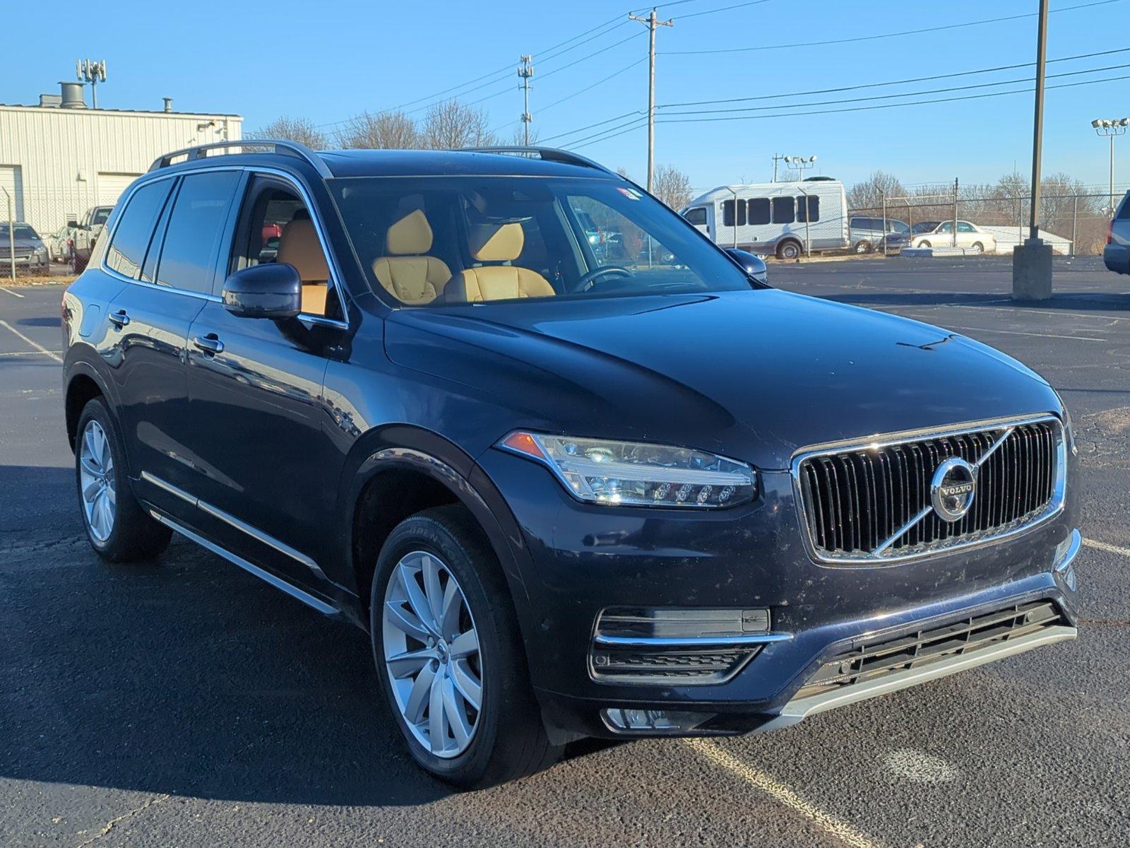 2017 Volvo XC90 Vehicle Photo in Memphis, TN 38128