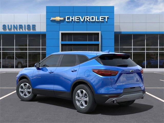 2024 Chevrolet Blazer Vehicle Photo in COLLIERVILLE, TN 38017-9006
