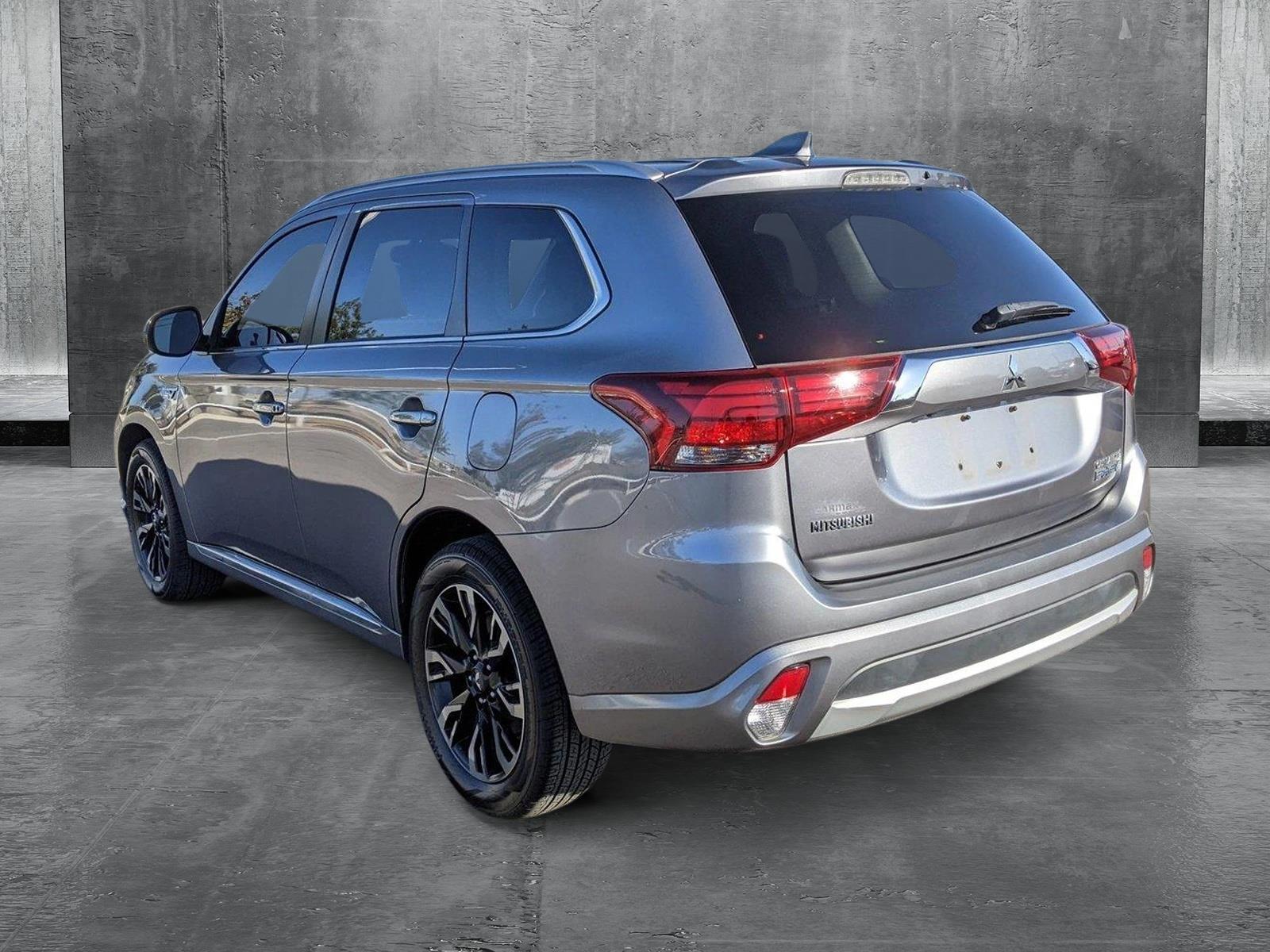 2018 Mitsubishi Outlander PHEV Vehicle Photo in Austin, TX 78728