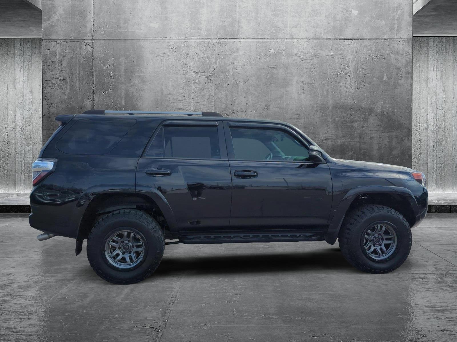 2022 Toyota 4Runner Vehicle Photo in Memphis, TN 38133