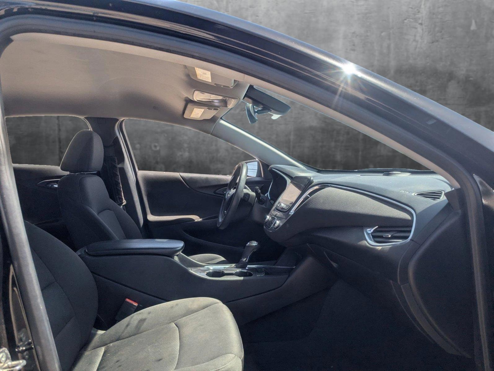 2019 Chevrolet Malibu Vehicle Photo in CORPUS CHRISTI, TX 78412-4902