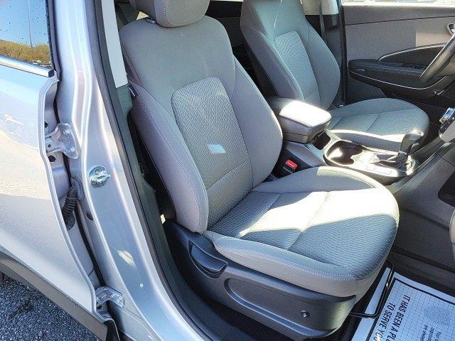 2017 Hyundai Santa Fe Vehicle Photo in THOMPSONTOWN, PA 17094-9014