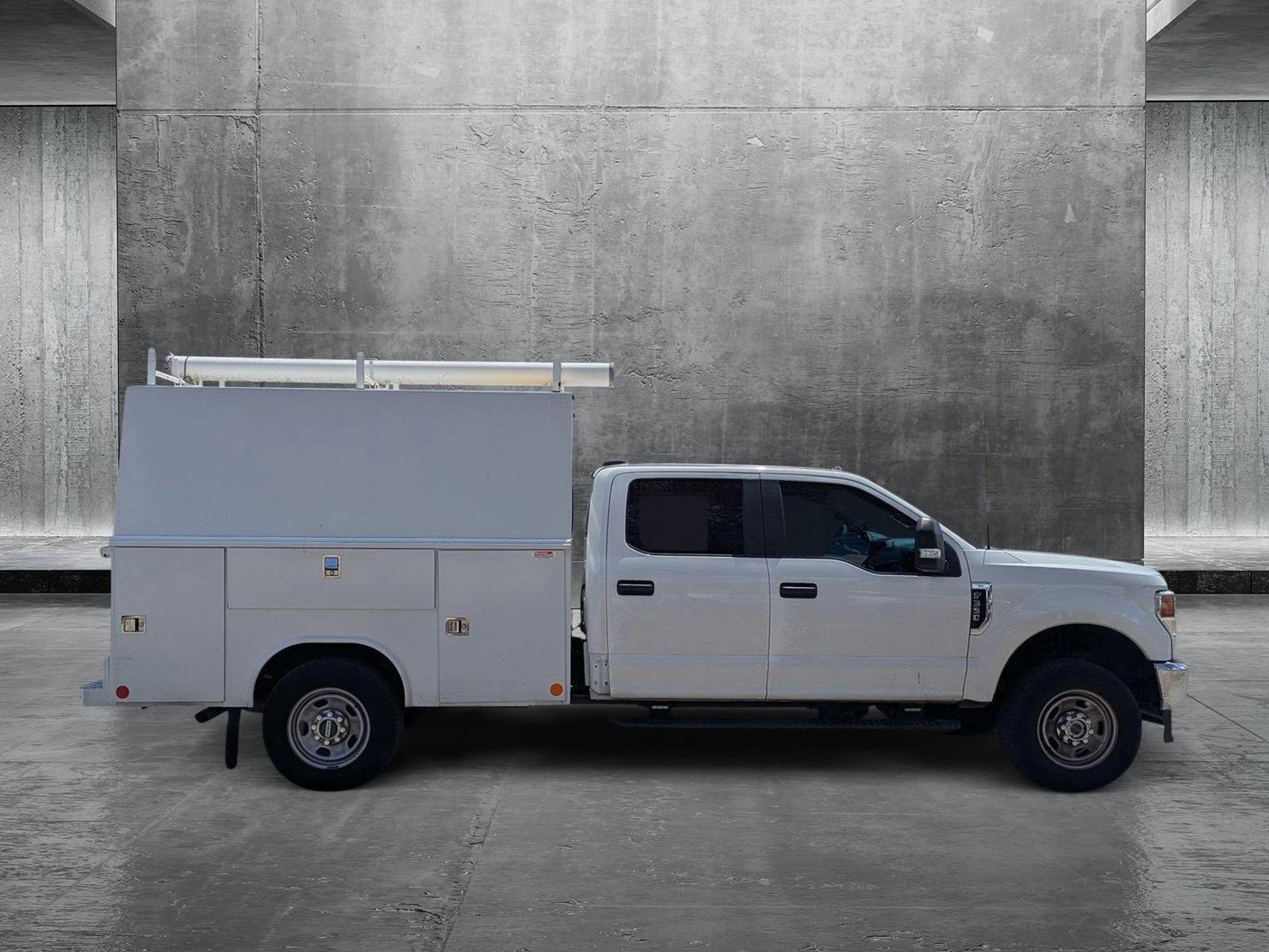 2021 Ford Super Duty F-350 SRW Vehicle Photo in GREENACRES, FL 33463-3207