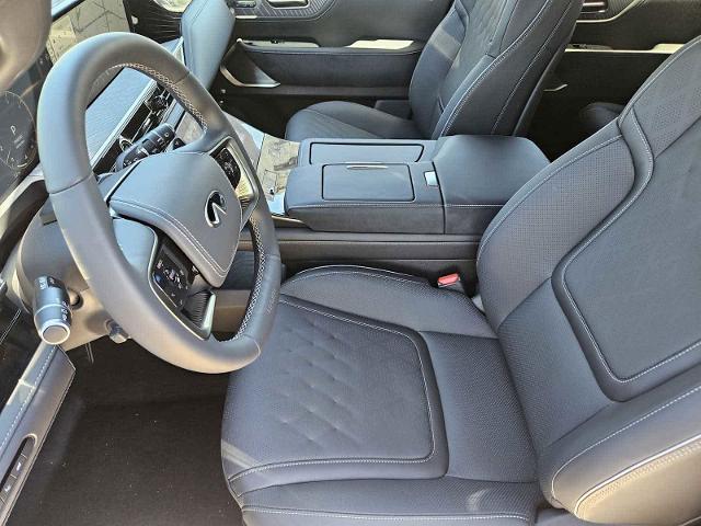 2025 INFINITI QX80 Vehicle Photo in Fort Worth, TX 76132