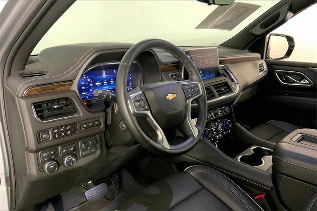 2024 Chevrolet Suburban Vehicle Photo in INDEPENDENCE, MO 64055-1314