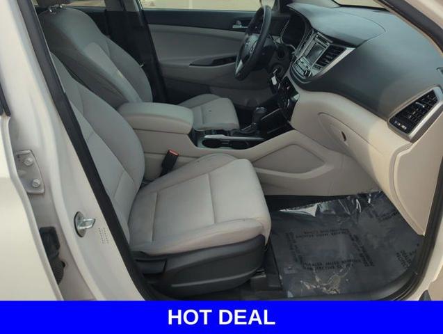 2017 Hyundai TUCSON Vehicle Photo in Merrillville, IN 46410