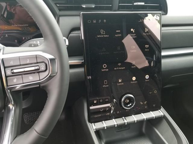 2025 GMC Terrain Vehicle Photo in ELYRIA, OH 44035-6349