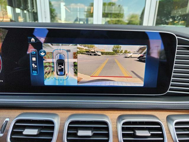 2025 Mercedes-Benz GLE Vehicle Photo in HOUSTON, TX 77079