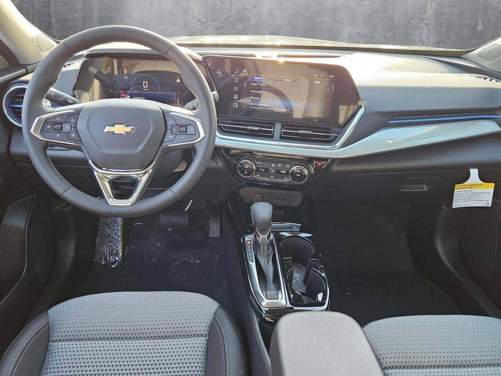 2025 Chevrolet Trax Vehicle Photo in GREENACRES, FL 33463-3207