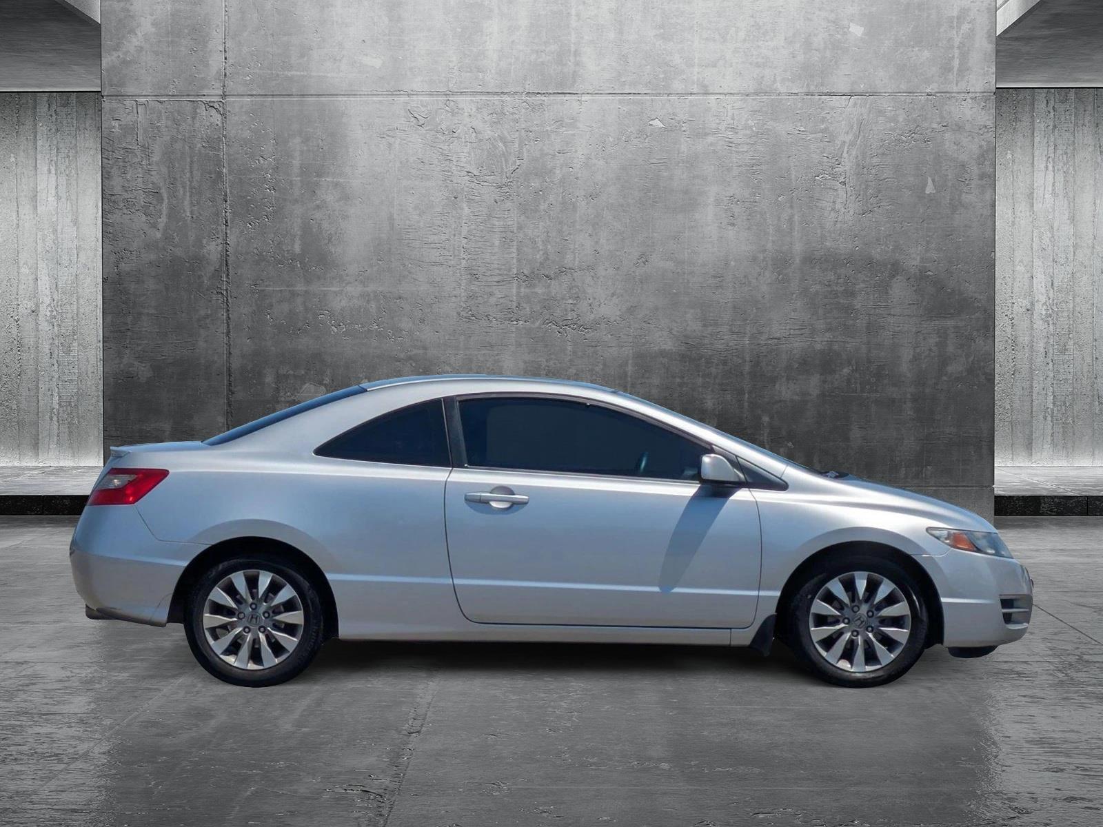 2010 Honda Civic Coupe Vehicle Photo in Valencia, CA 91355-1794