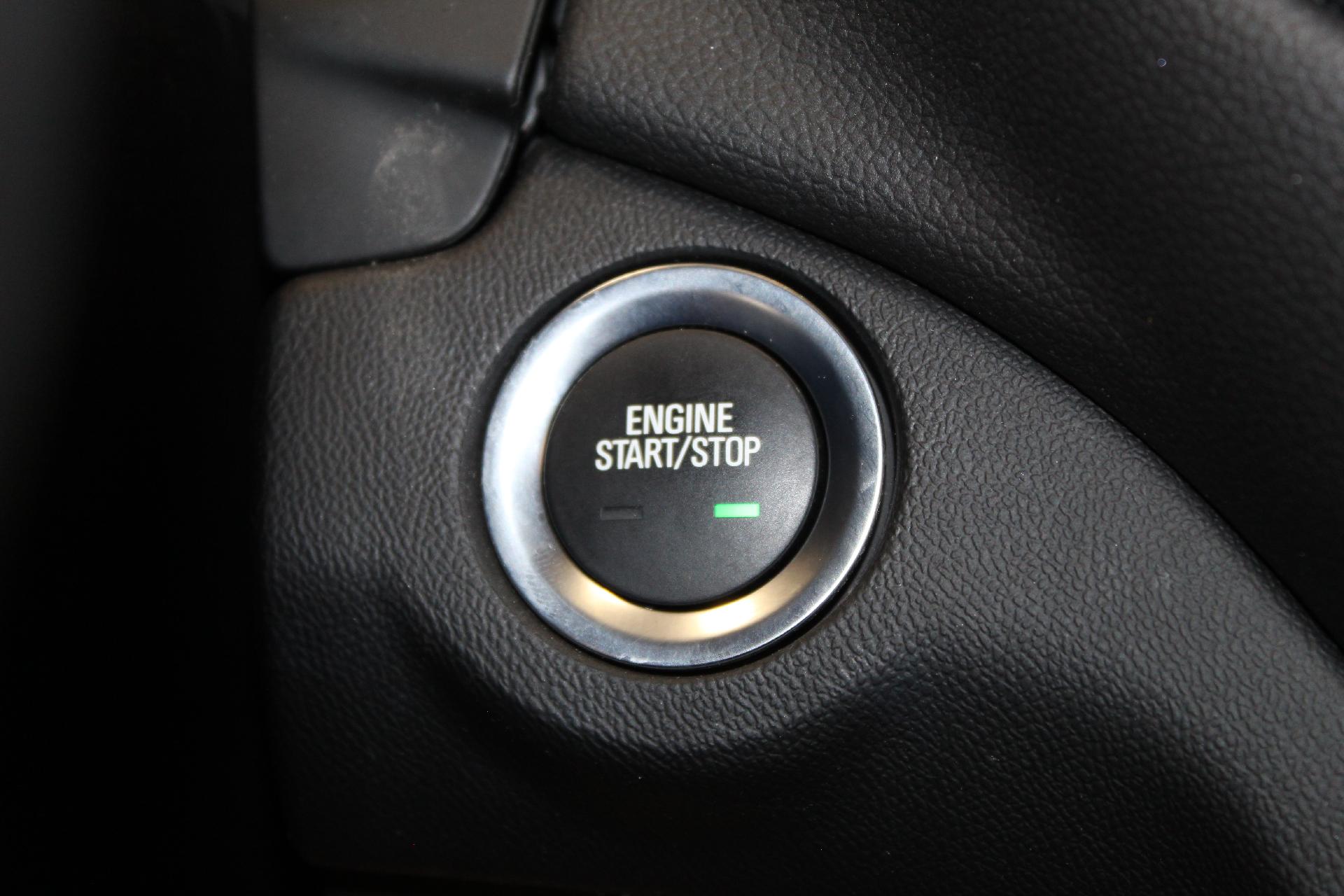 2022 Chevrolet Equinox Vehicle Photo in NORTHAMPTON, MA 01060-1120