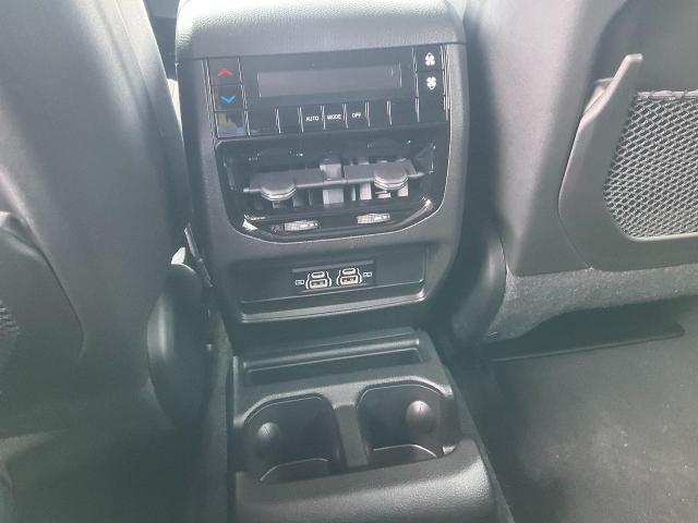 2023 Jeep Grand Cherokee L Vehicle Photo in Kaukauna, WI 54130