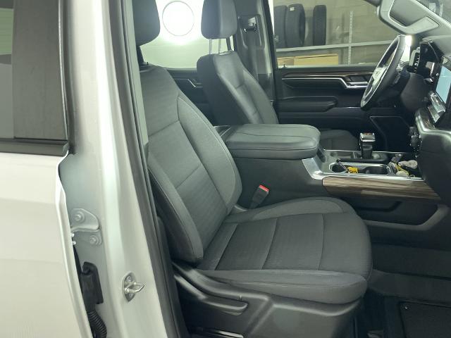 2024 Chevrolet Silverado 1500 Vehicle Photo in GILBERT, AZ 85297-0402