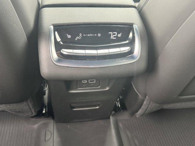 2025 Cadillac XT6 Vehicle Photo in LEOMINSTER, MA 01453-2952
